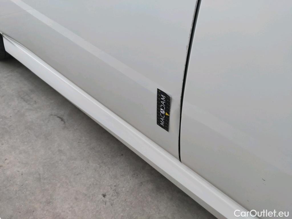  Nissan  Leaf NISSAN  / 2017 / 5P / berlina con portón 40kWh Acenta #12