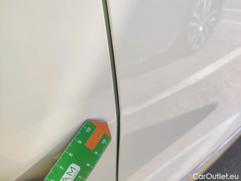  KIA  Niro  Emotion Plug-In Hybrid 1.6 AT6 E6d #4