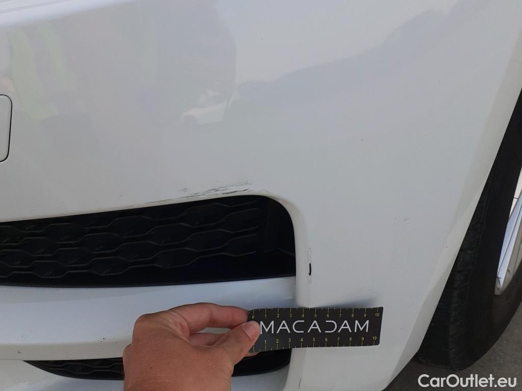  Jaguar  F-PACE JAGUAR  / 2015 / 5P / todoterreno 2.0L i4D 120kW Pure #24