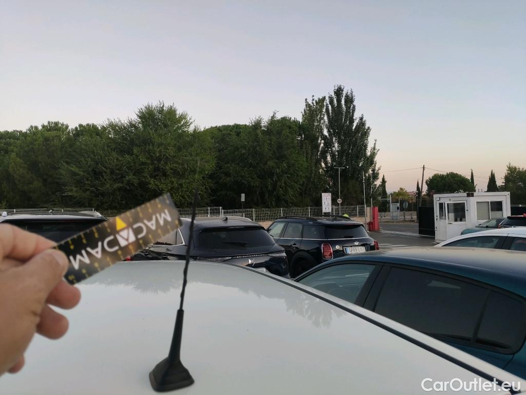  Nissan  Leaf NISSAN  / 2017 / 5P / berlina con portón 40kWh Acenta #46