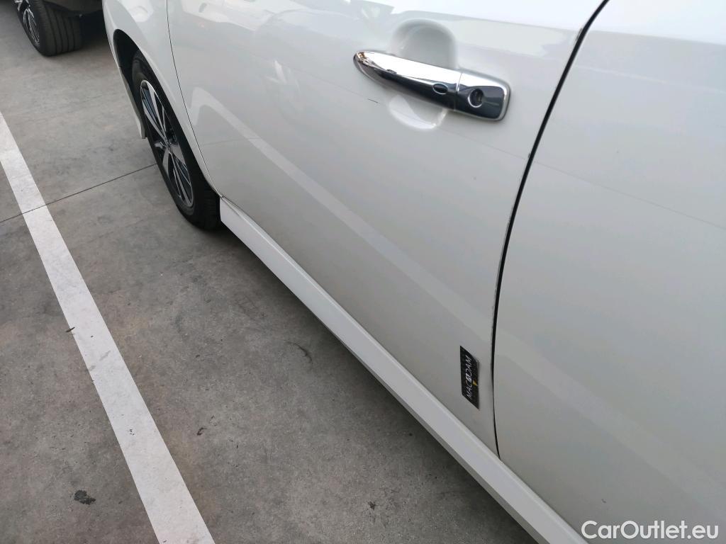  Nissan  Leaf NISSAN  / 2017 / 5P / berlina con portón 40kWh Acenta #11