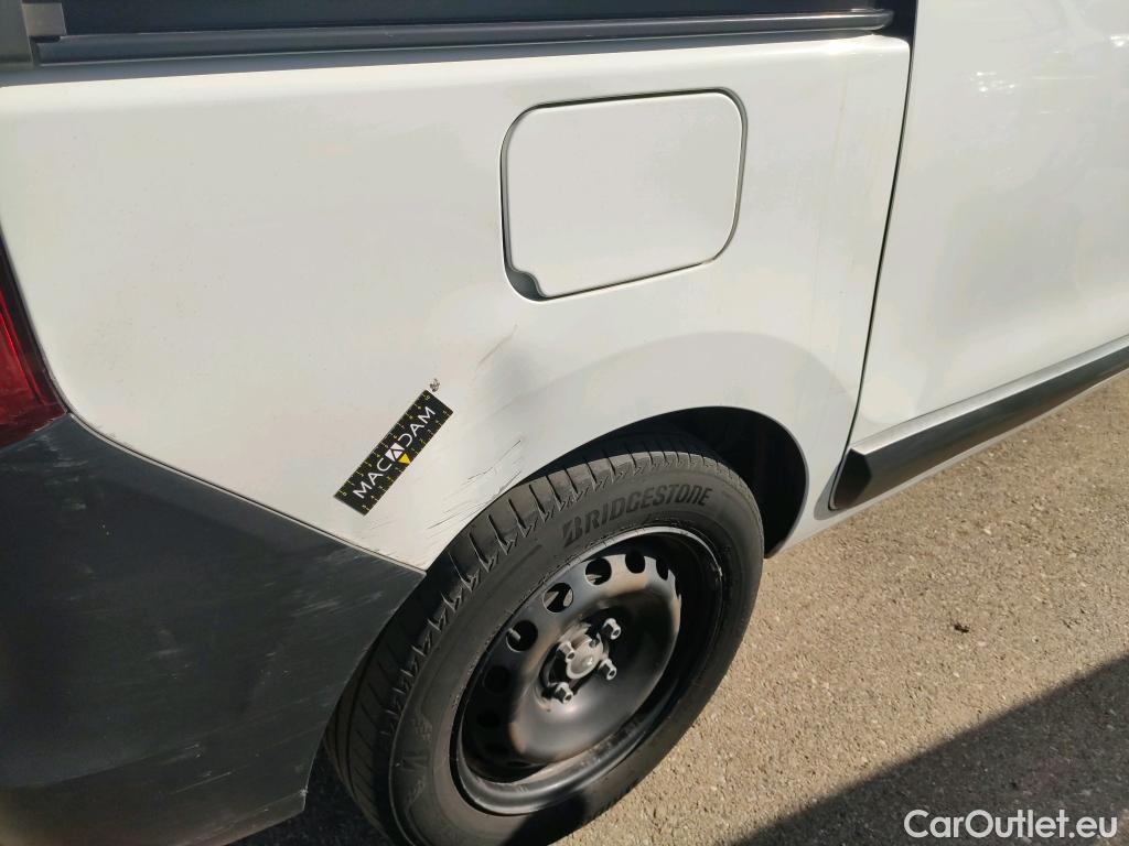  Dacia  Dokker  Express Essential 1.6 SCe 110CV MT5 E6 #11