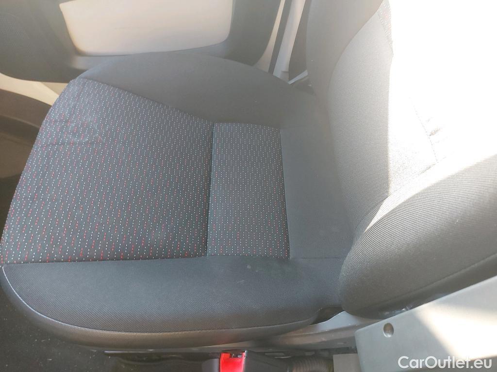  Peugeot  Boxer  Combi 333 L2H2 Active Blue-HDi 130 HDi #1