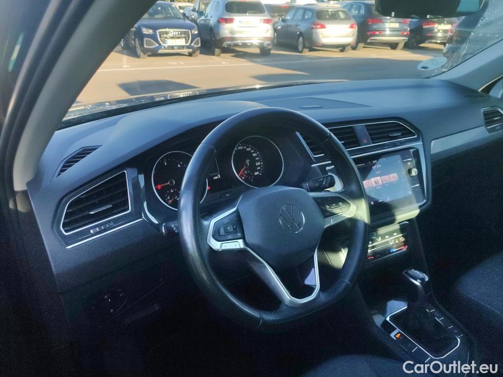  Volkswagen  Tiguan  Life 2.0 TDI 150CV AT7 E6d #25
