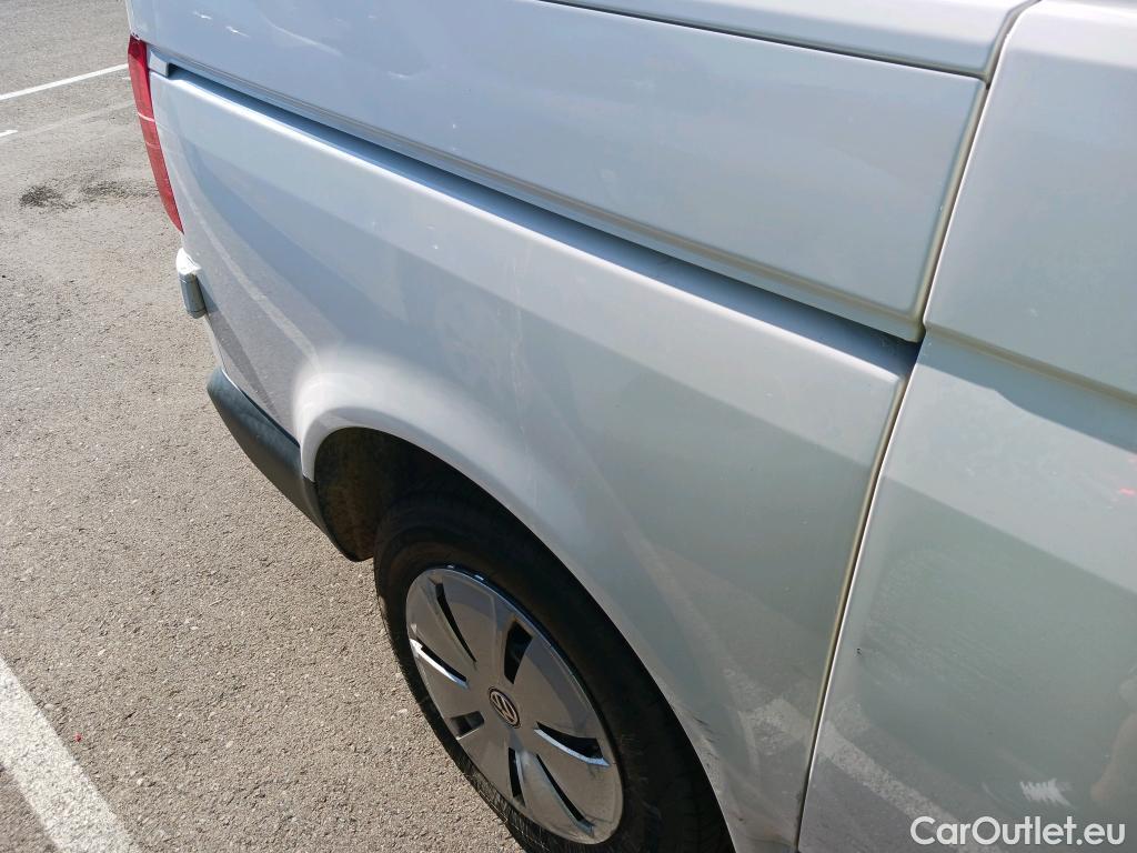  Land Rover  Discovery VOLKSWAGEN Transporter / 2020 / 4P / furgón Furgón Corto TN 2.0 TDI 110kW 4MO #1