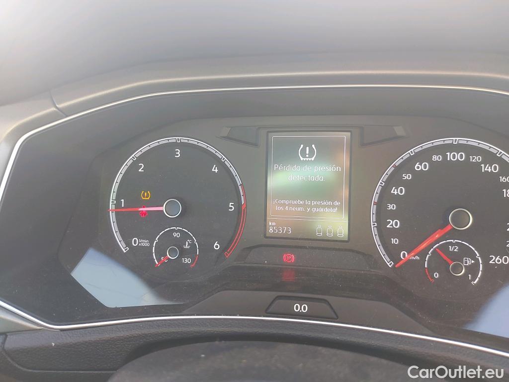  Volkswagen  T-ROC  Advance 2.0 TDI 115CV MT6 E6d #47