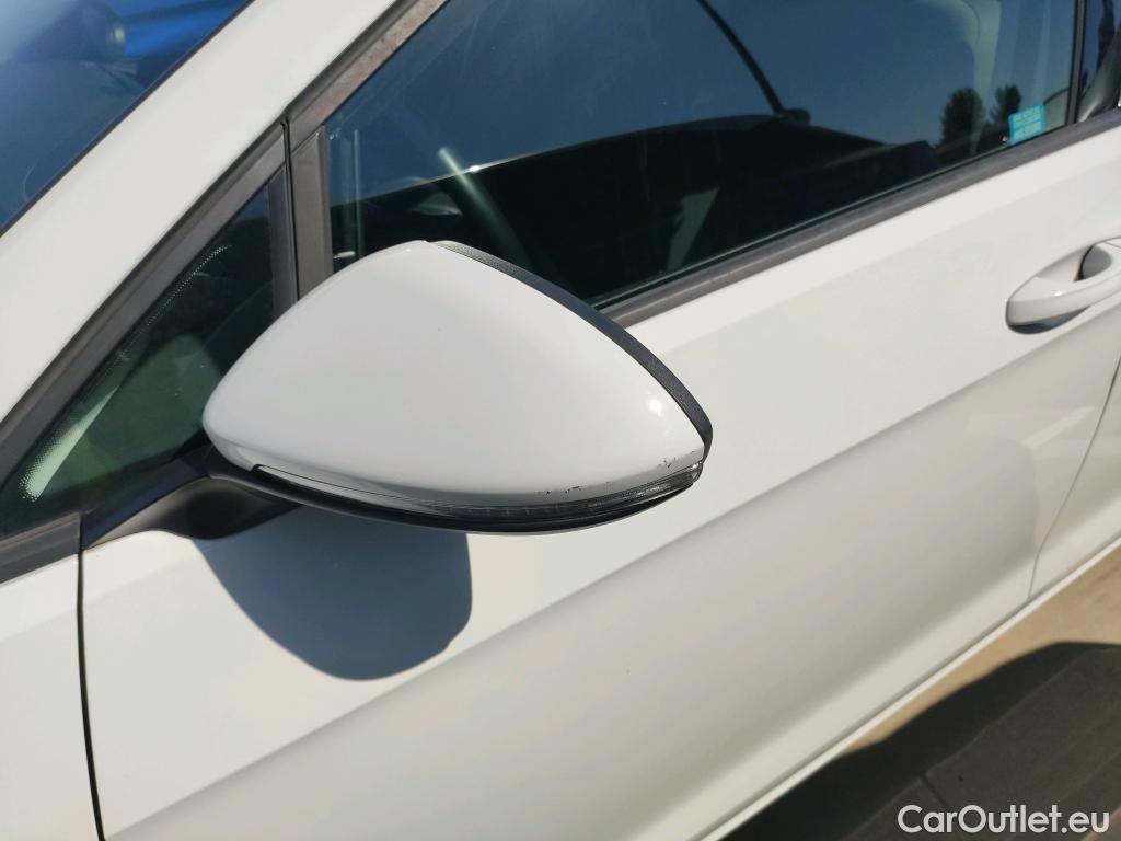  Volkswagen  Golf  VII Berlina e-35kWh #19