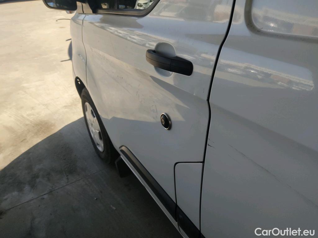  Ford  Transit  Custom Furgón 280 L1 Trend TDCi 105CV MT6 E6dT #28