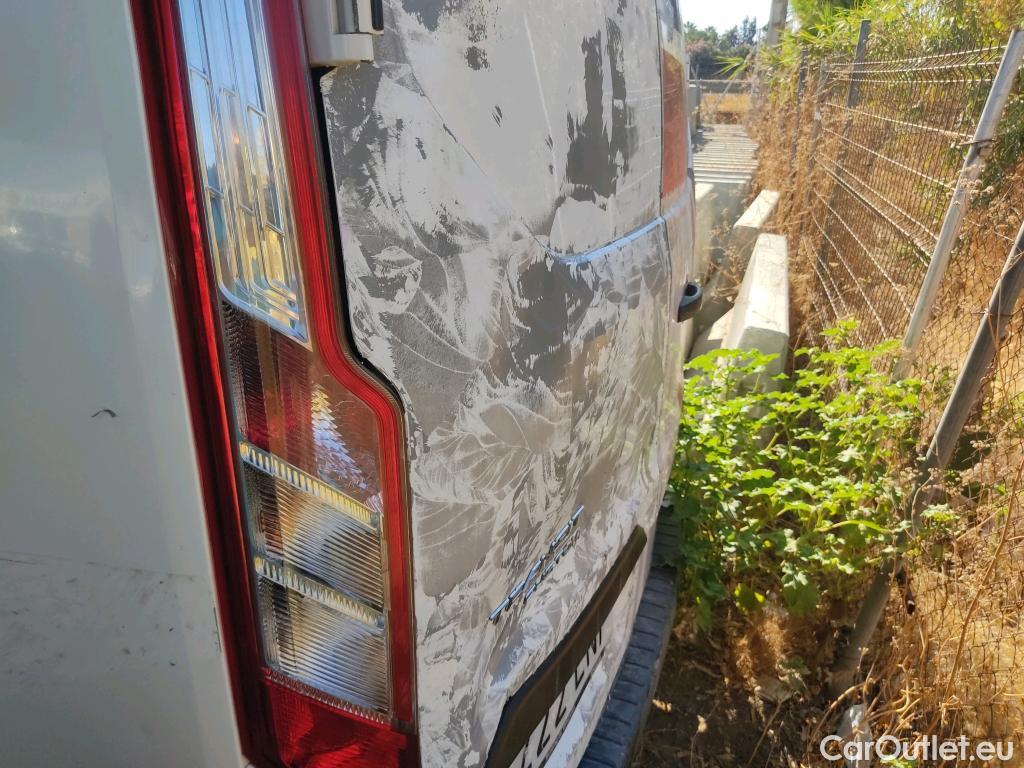  Ford  Transit  Custom Furgón 280 L1 Trend TDCi 105CV MT6 E6dT #11