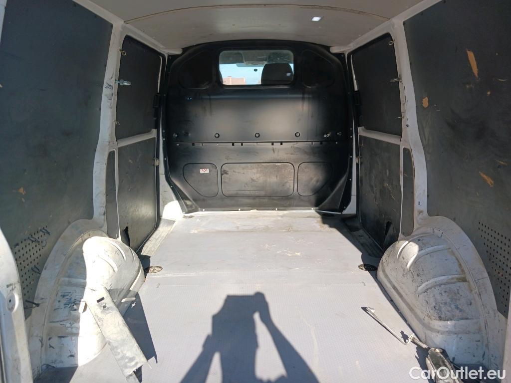  Land Rover  Discovery VOLKSWAGEN Transporter / 2020 / 4P / furgón Furgón Corto TN 2.0 TDI 110kW 4MO #40
