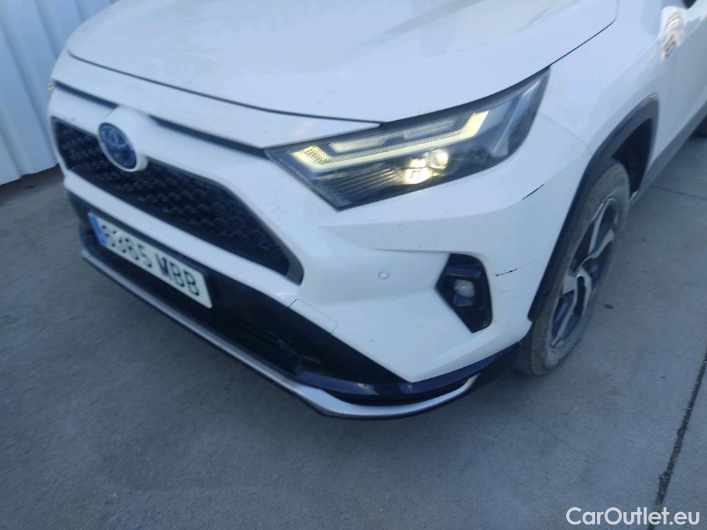  Toyota  RAV4 TOYOTA  / 2018 / 5P / todoterreno 2.5l PLUG-IN 300PH (e-CVT) Advance #1