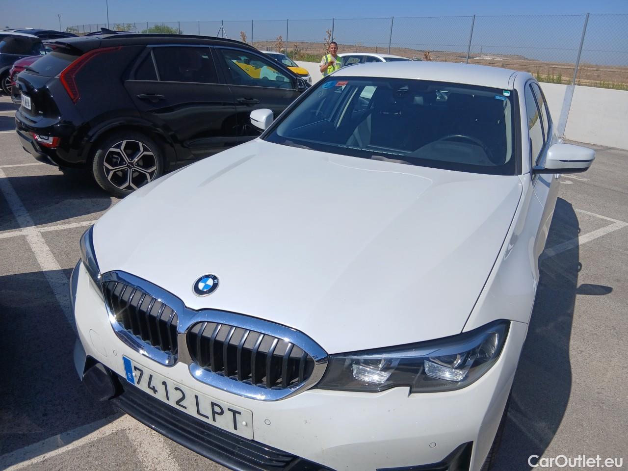  Bmw  Serie 3  Berlina 320d Sport Line 2.0 190CV AT8 E6d #9