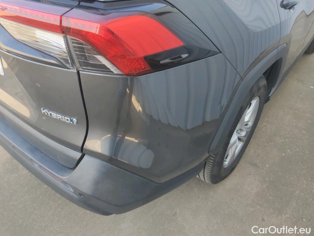  Toyota  RAV4 TOYOTA  / 2018 / 5P / todoterreno 2.5l 220H Business #10