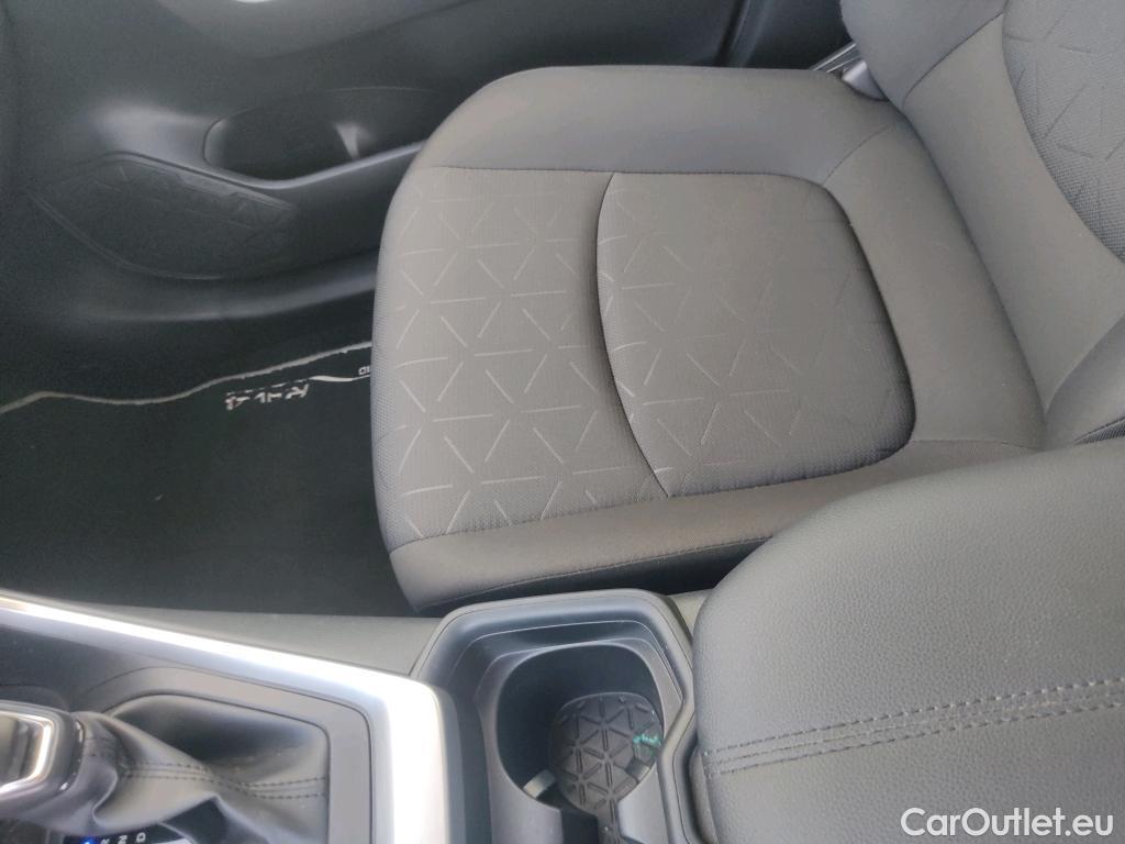  Toyota  RAV4 TOYOTA  / 2018 / 5P / todoterreno 2.5l 220H Business #20