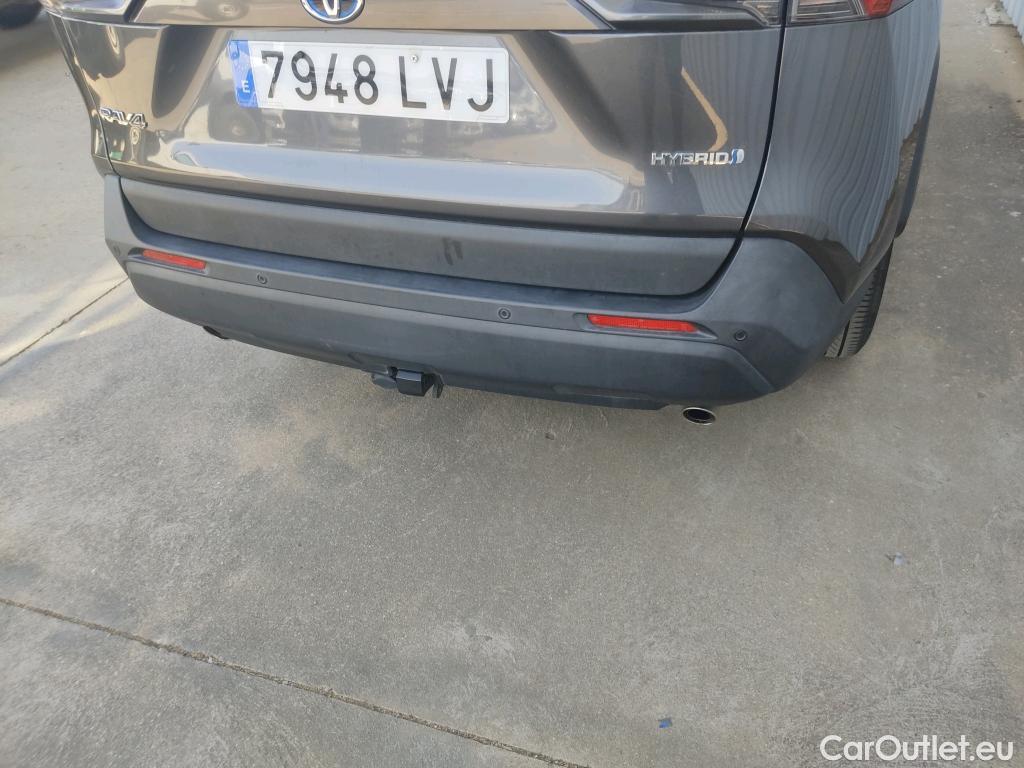  Toyota  RAV4 TOYOTA  / 2018 / 5P / todoterreno 2.5l 220H Business #14