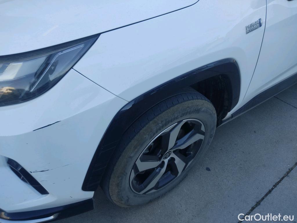  Toyota  RAV4 TOYOTA  / 2018 / 5P / todoterreno 2.5l PLUG-IN 300PH (e-CVT) Advance #27