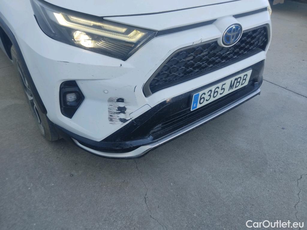  Toyota  RAV4 TOYOTA  / 2018 / 5P / todoterreno 2.5l PLUG-IN 300PH (e-CVT) Advance #23
