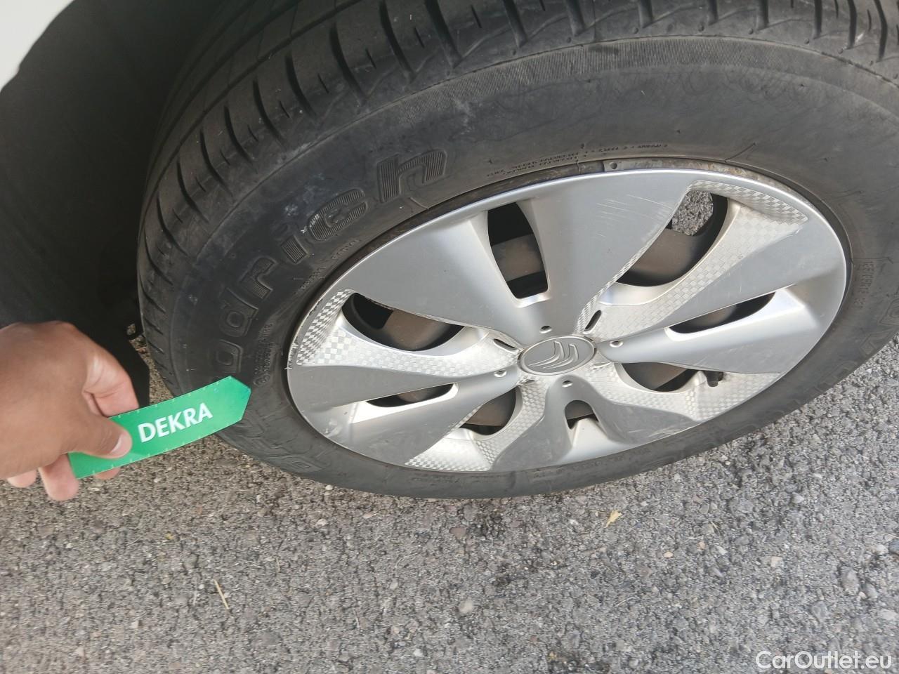  Citroen  C3  Live 1.6 BlueHDi 75CV MT5 E6 #36