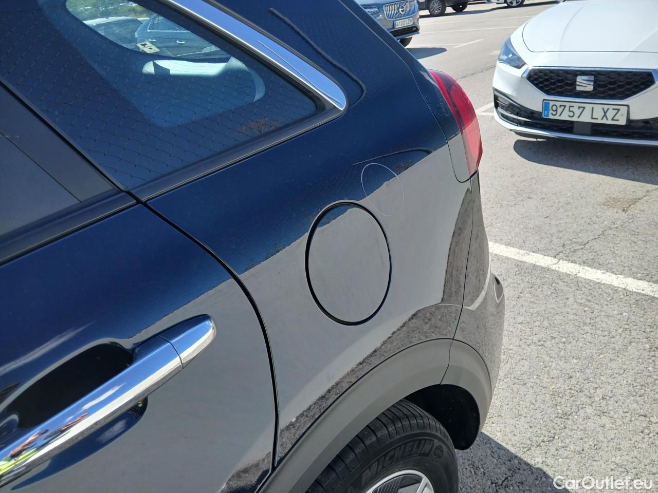  KIA  Niro  Drive 1.6 AT6 E6d #18