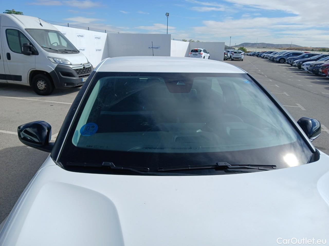  Citroen  C4  Berlina E-Feel Pack 50kWh #12