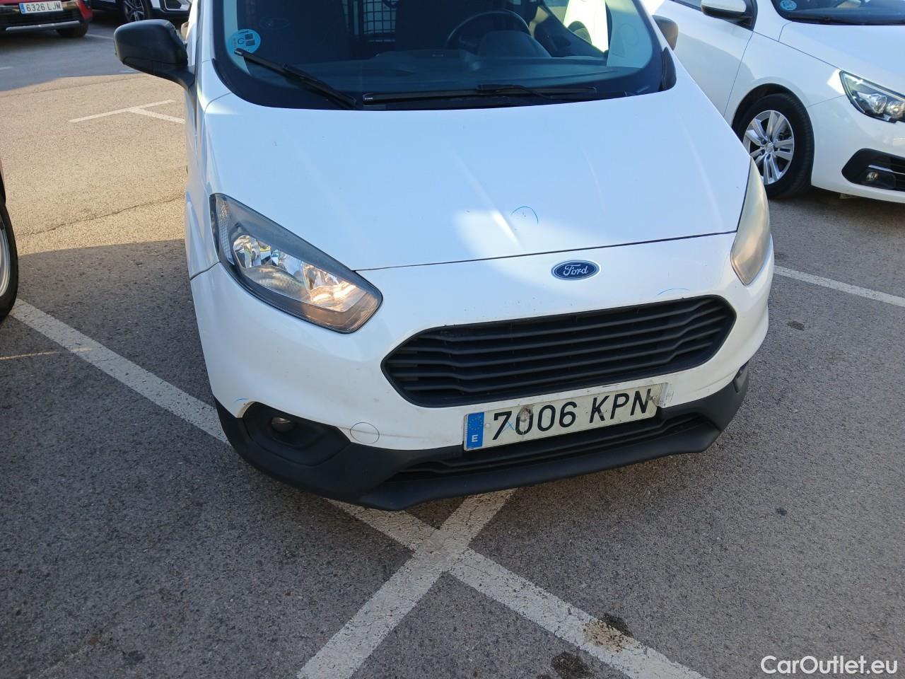  Ford  Transit  Courier Trend 1.5 TDCi 75CV MT6 E6dT #16