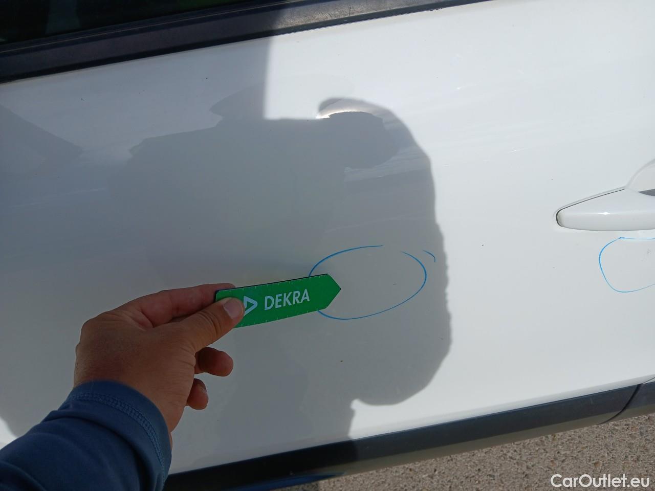 Citroen  C4  Berlina E-Feel Pack 50kWh #16