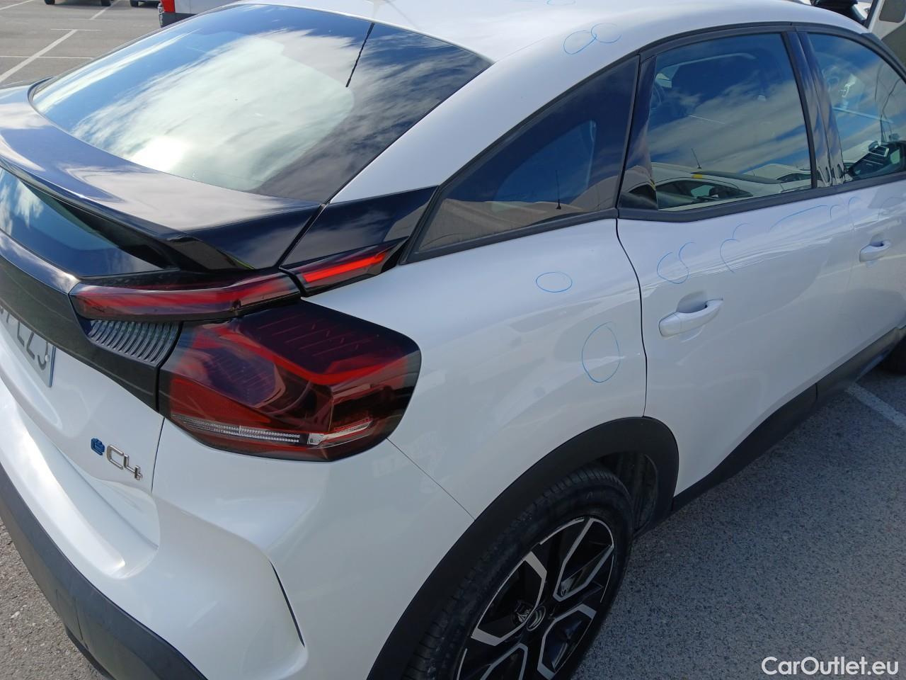  Citroen  C4  Berlina E-Feel Pack 50kWh #26