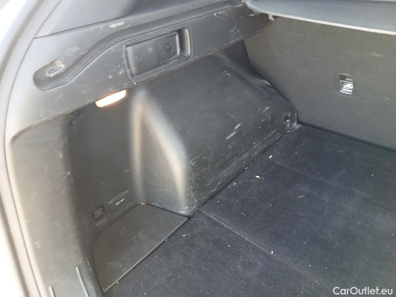  Hyundai  Tucson HYUNDAI  / 2020 / 5P / todoterreno 1.6 CRDI 100kW (136CV) 48V Tecno DCT 2C #1