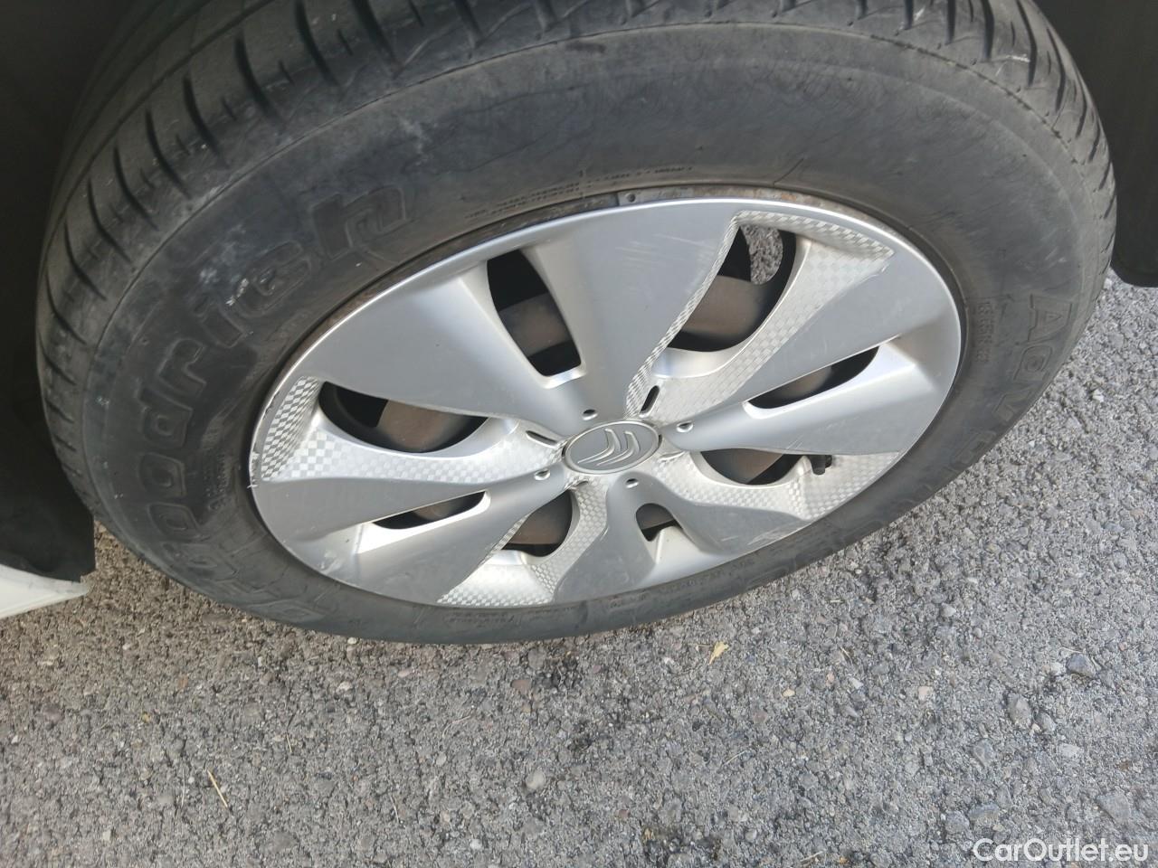  Citroen  C3  Live 1.6 BlueHDi 75CV MT5 E6 #37