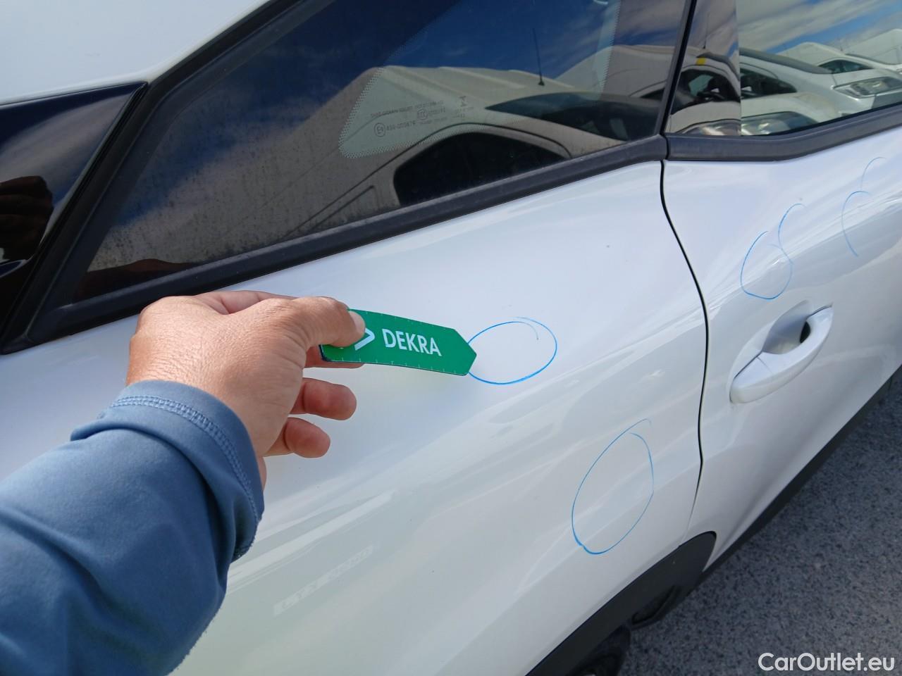  Citroen  C4  Berlina E-Feel Pack 50kWh #25