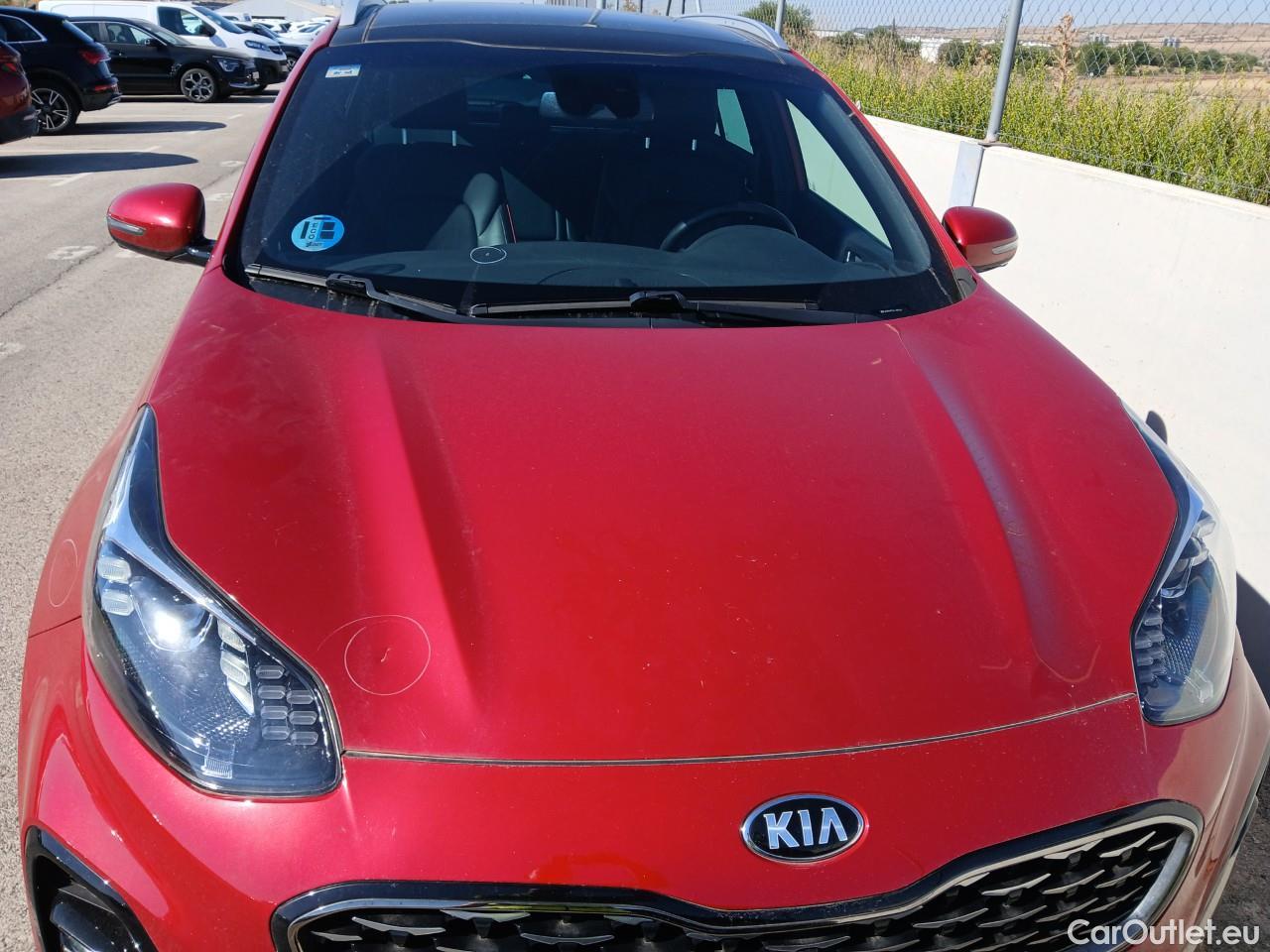  KIA  Sportage KIA  / 2018 / 5P / todoterreno 1.6 MHEV GT Line Xtreme 136CV 4X2 #16