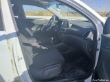  Hyundai  Tucson HYUNDAI  / 2018 / 5P / todoterreno 1.6 CRDi 85kW (116CV) Essence 4x2 #6