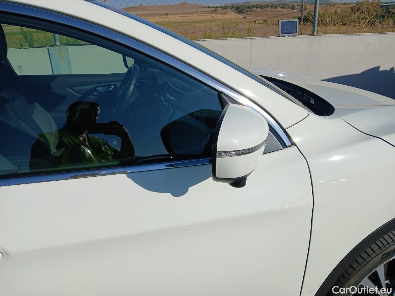 Nissan  Qashqai NISSAN  / 2017 / 5P / todoterreno dCi 150CV (110kW) N-CONNECTA (AC) #24