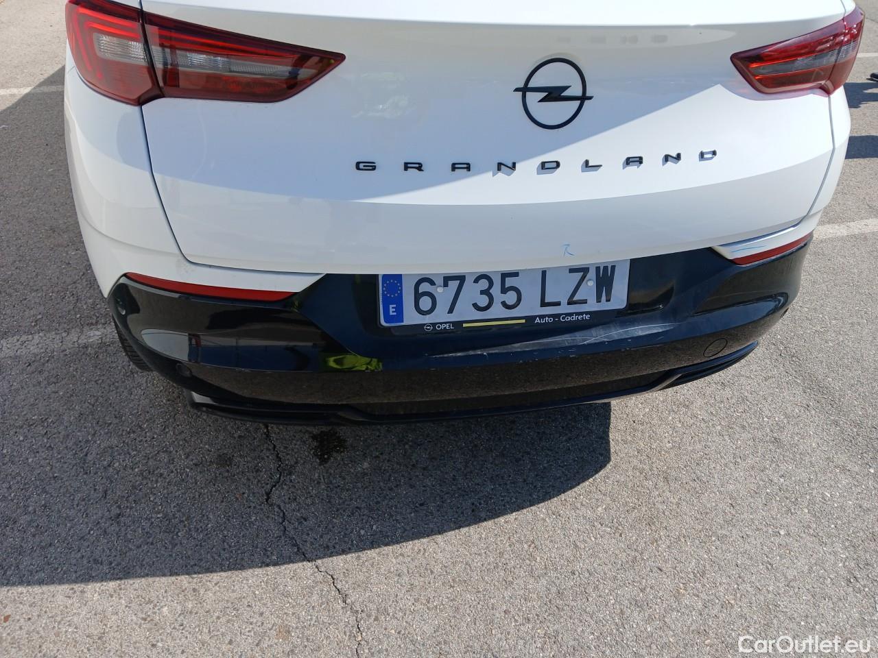  Opel   Grandland X Grandland X GS Line 1.5 130CV AT8 E6d #26