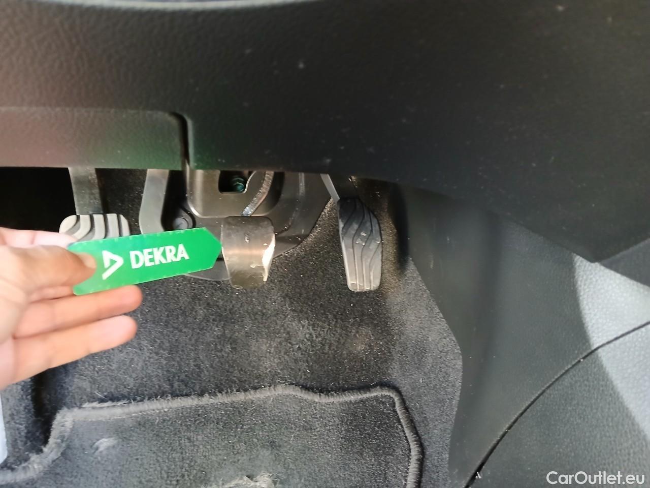  Nissan  Qashqai NISSAN  / 2017 / 5P / todoterreno dCi 150CV (110kW) N-CONNECTA (AC) #4