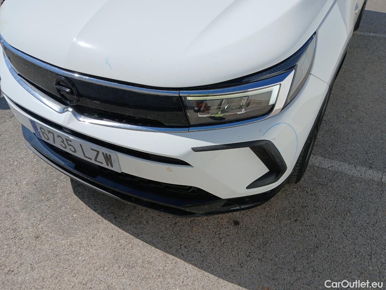  Opel   Grandland X Grandland X GS Line 1.5 130CV AT8 E6d #14