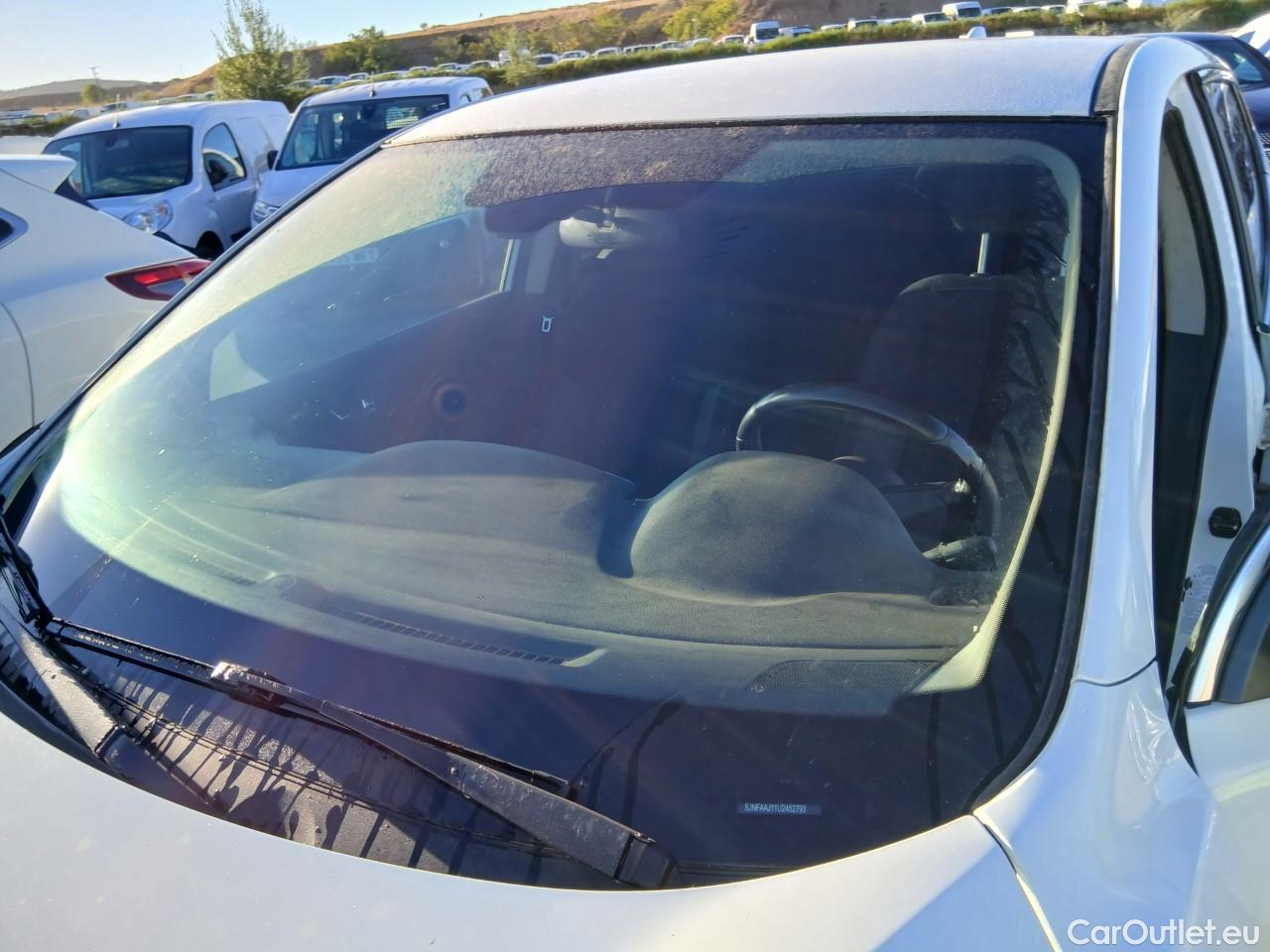  Nissan  Qashqai NISSAN  / 2017 / 5P / todoterreno dCi 85 kW (115 CV) ACENTA #32