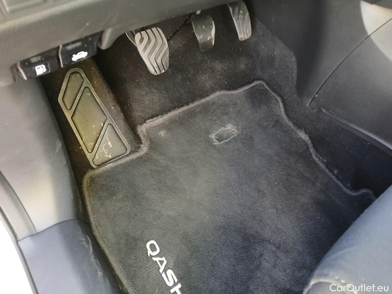  Nissan  Qashqai NISSAN  / 2017 / 5P / todoterreno dCi 150CV (110kW) N-CONNECTA (AC) #1