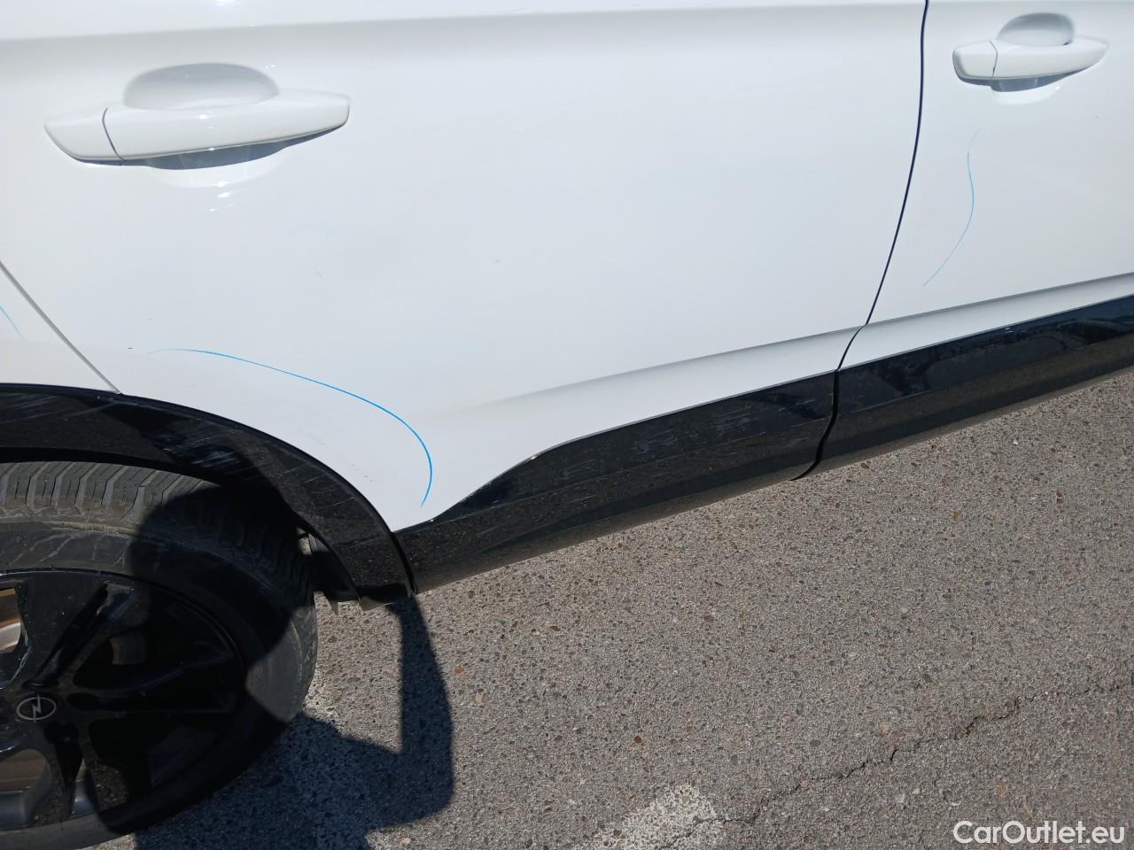  Opel   Grandland X Grandland X GS Line 1.5 130CV AT8 E6d #40