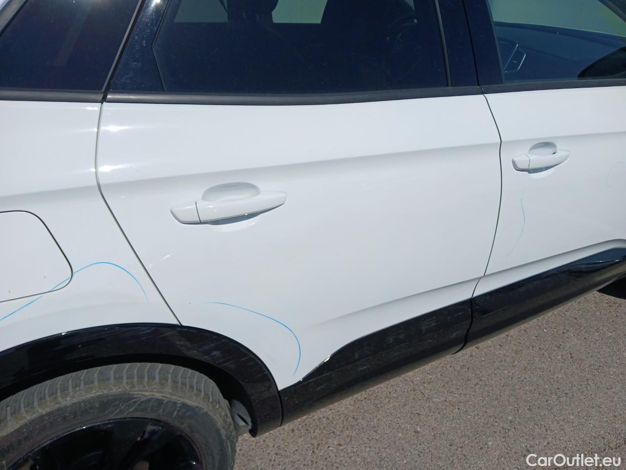  Opel   Grandland X Grandland X GS Line 1.5 130CV AT8 E6d #38