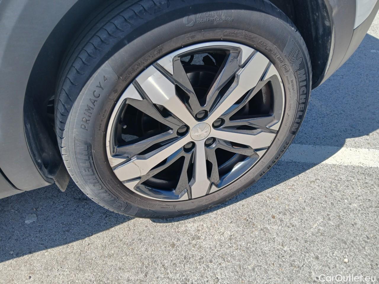  Peugeot  3008  Allure 1.5 HDi 130CV AT8 E6dT #10