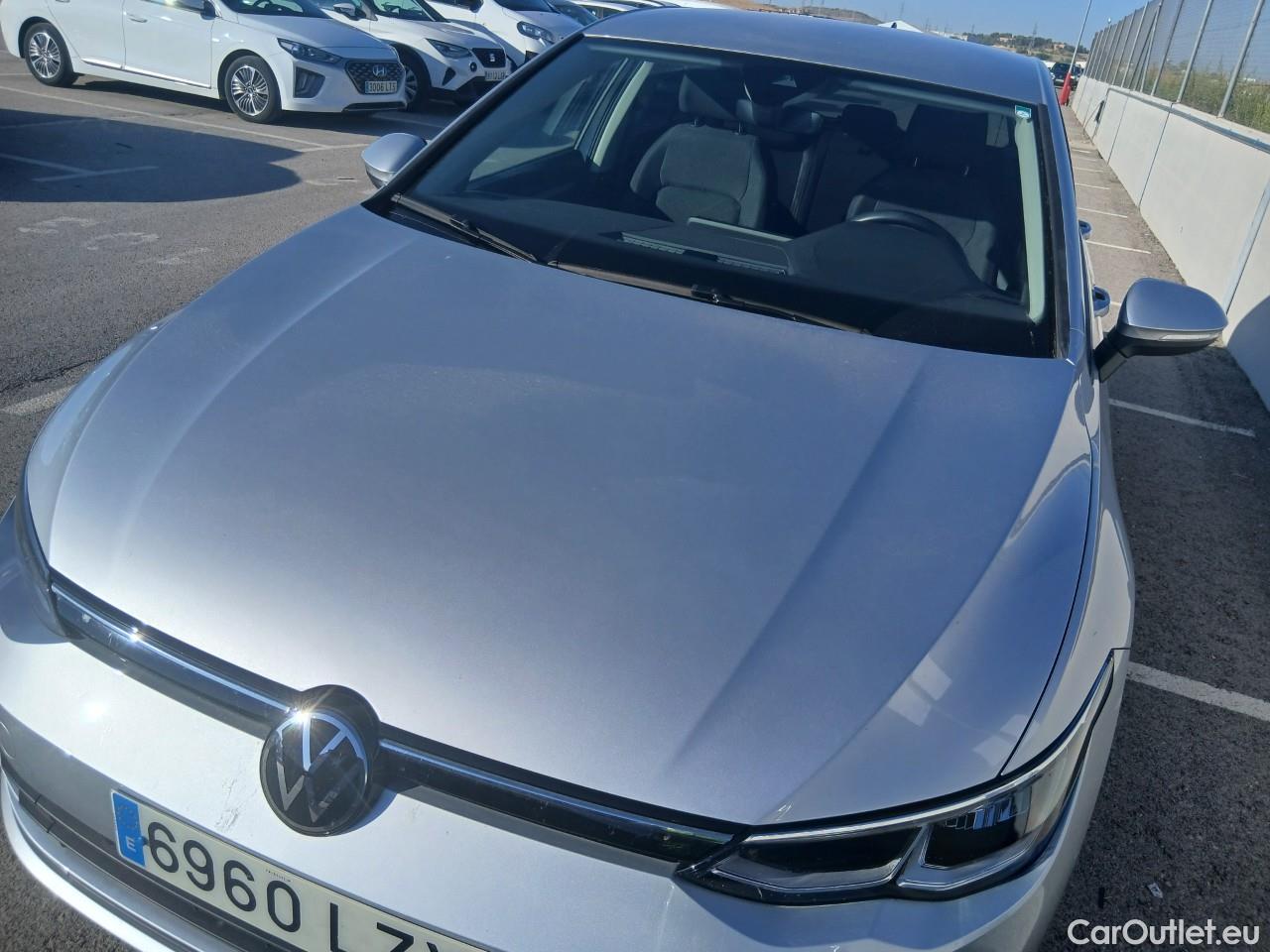  Volkswagen  Golf  VIII Berlina Life 1.0 TSI 110CV MT6 E6d #4