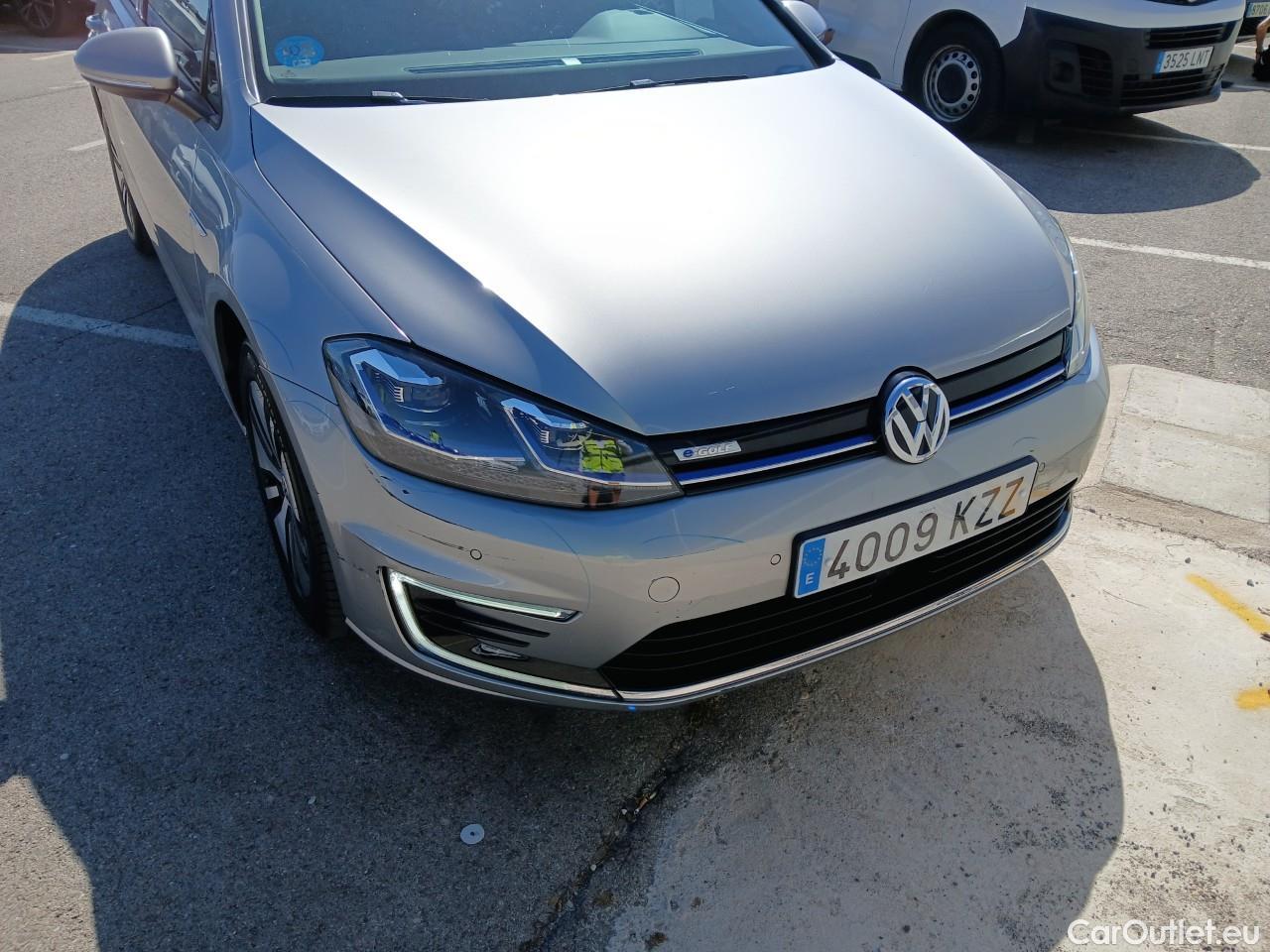  Volkswagen  Golf  VII Berlina e-35kWh #25
