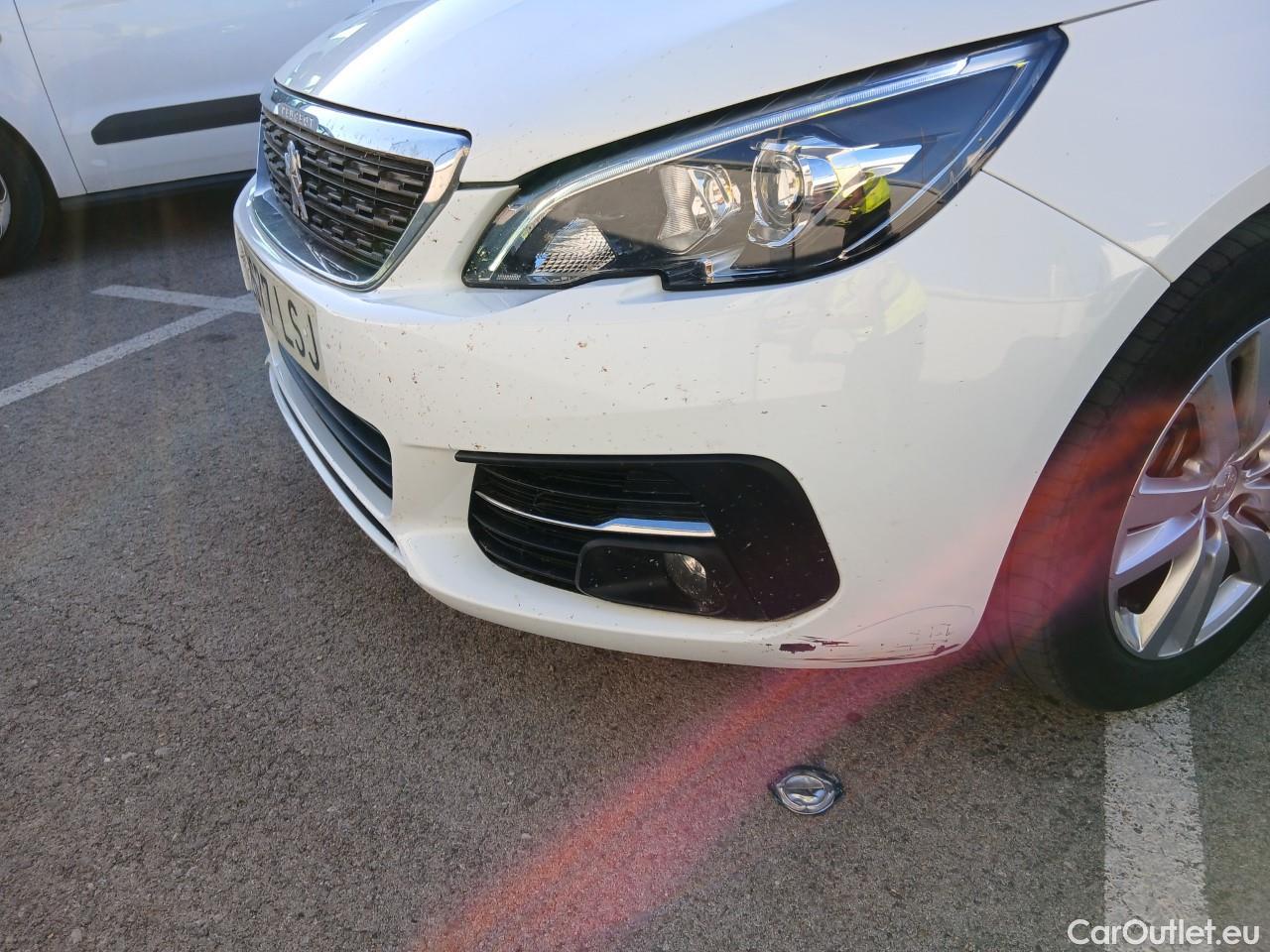  Peugeot  308  Active Pack 1.5 HDi 130CV MT6 E6d #1