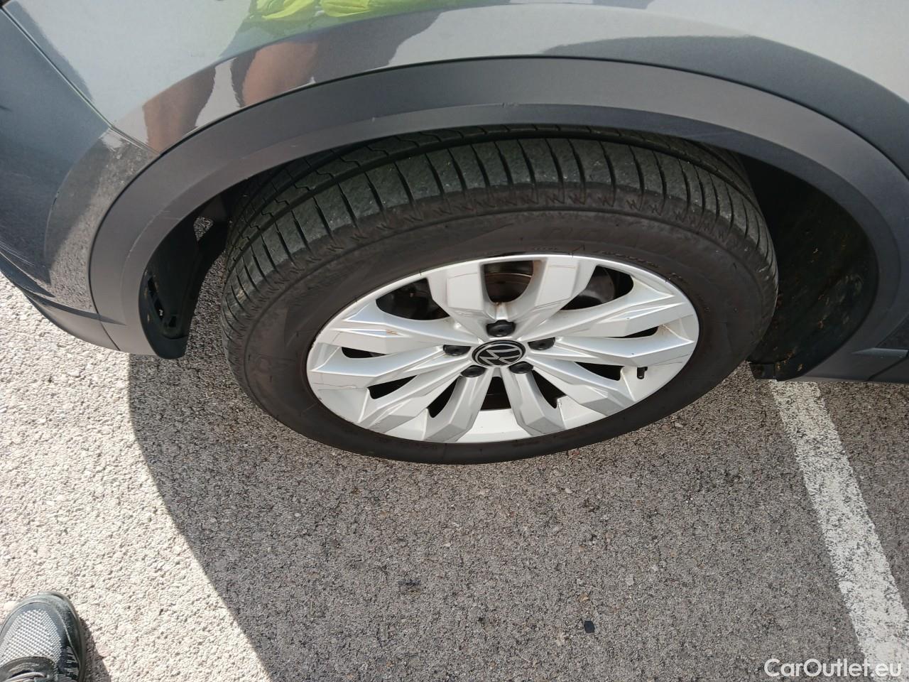  Volkswagen  T-ROC  Advance 2.0 TDI 150CV AT7 E6d #7
