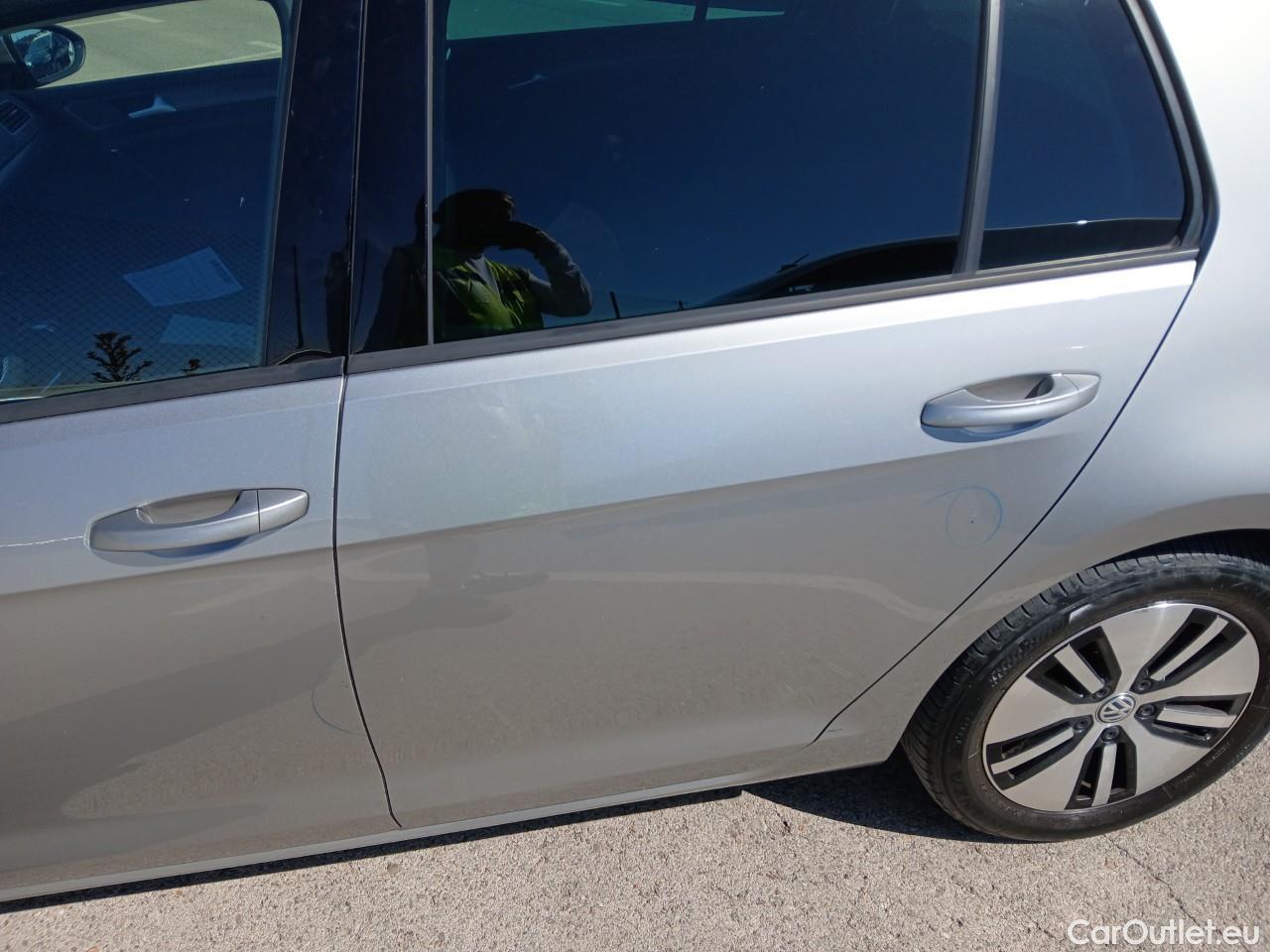  Volkswagen  Golf  VII Berlina e-35kWh #12