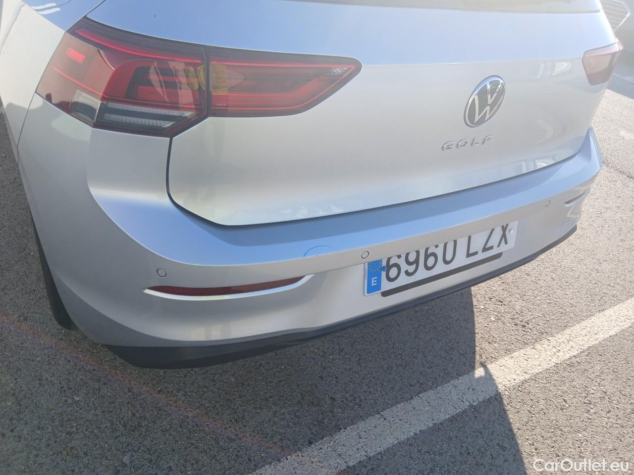  Volkswagen  Golf  VIII Berlina Life 1.0 TSI 110CV MT6 E6d #7