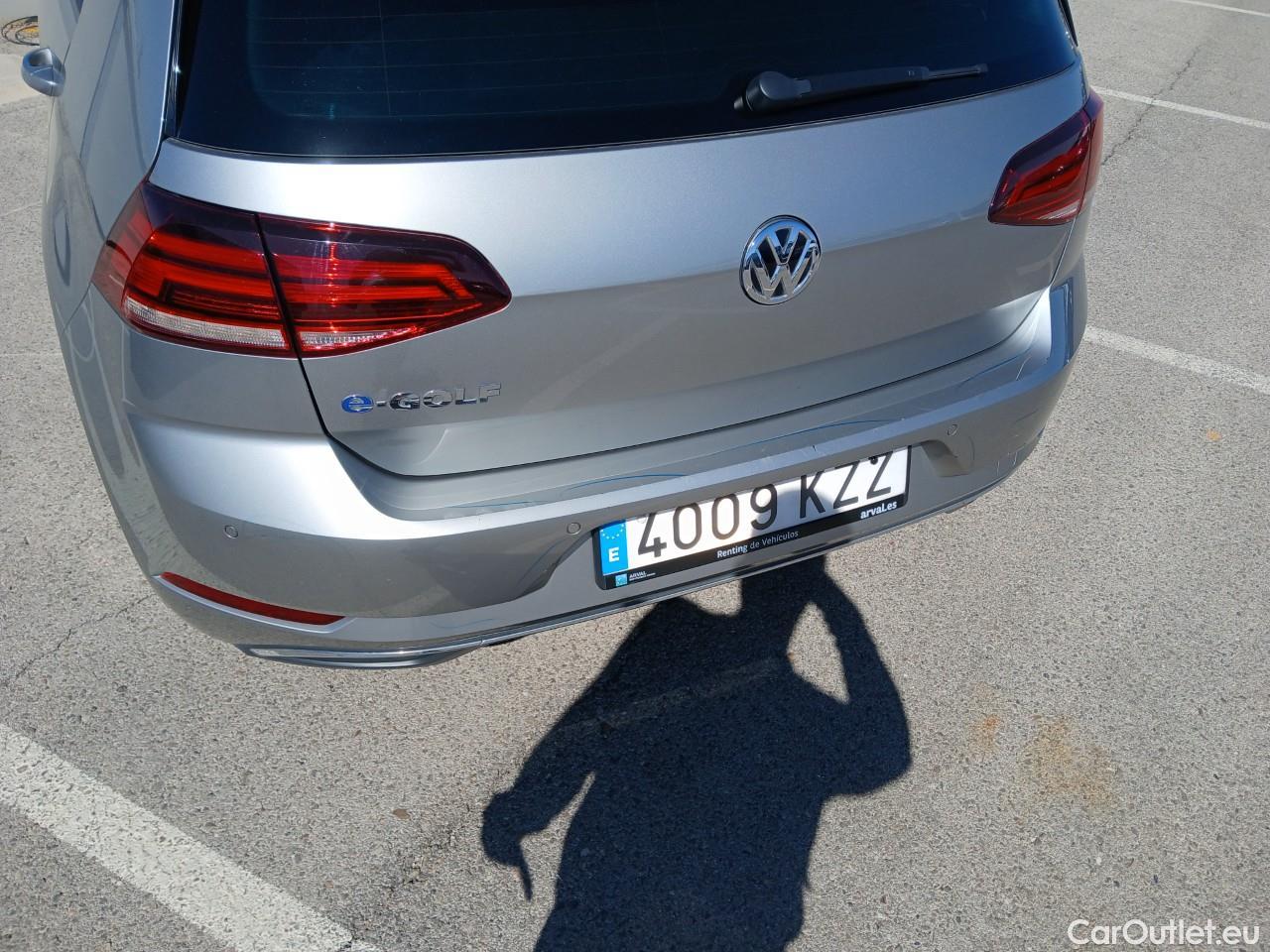  Volkswagen  Golf  VII Berlina e-35kWh #18