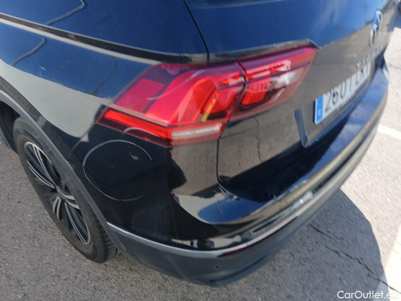  Volkswagen  Tiguan  Life 2.0 TDI 150CV AT7 E6d #21
