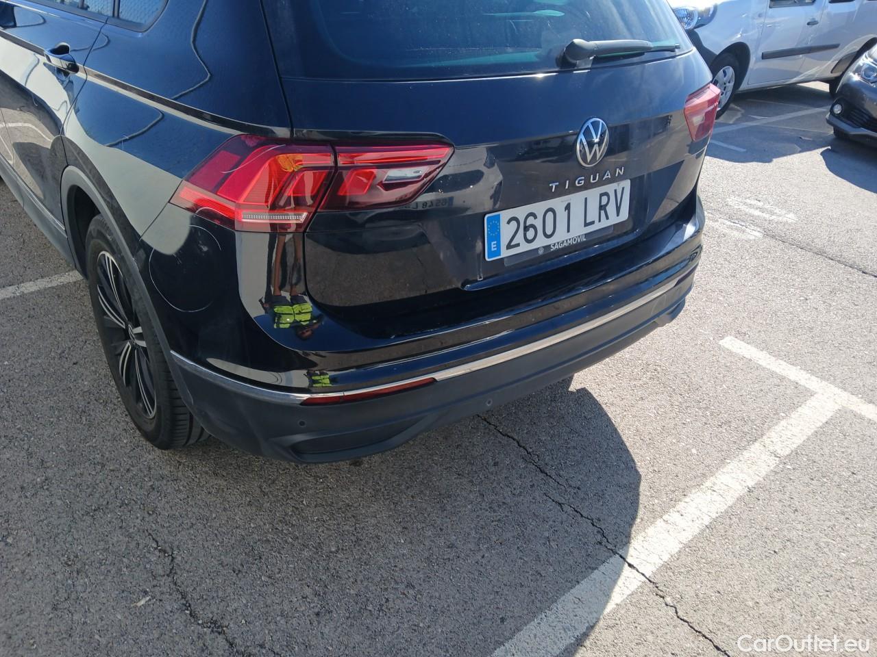  Volkswagen  Tiguan  Life 2.0 TDI 150CV AT7 E6d #20